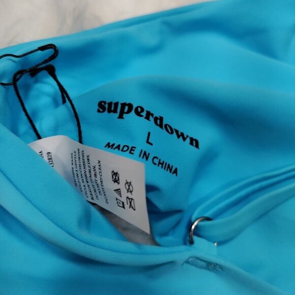 NWT superdown Valerie Asymmetric Cutout Unpadded One Piece Swimsuit Aqua Blue L - Picture 8 of 12